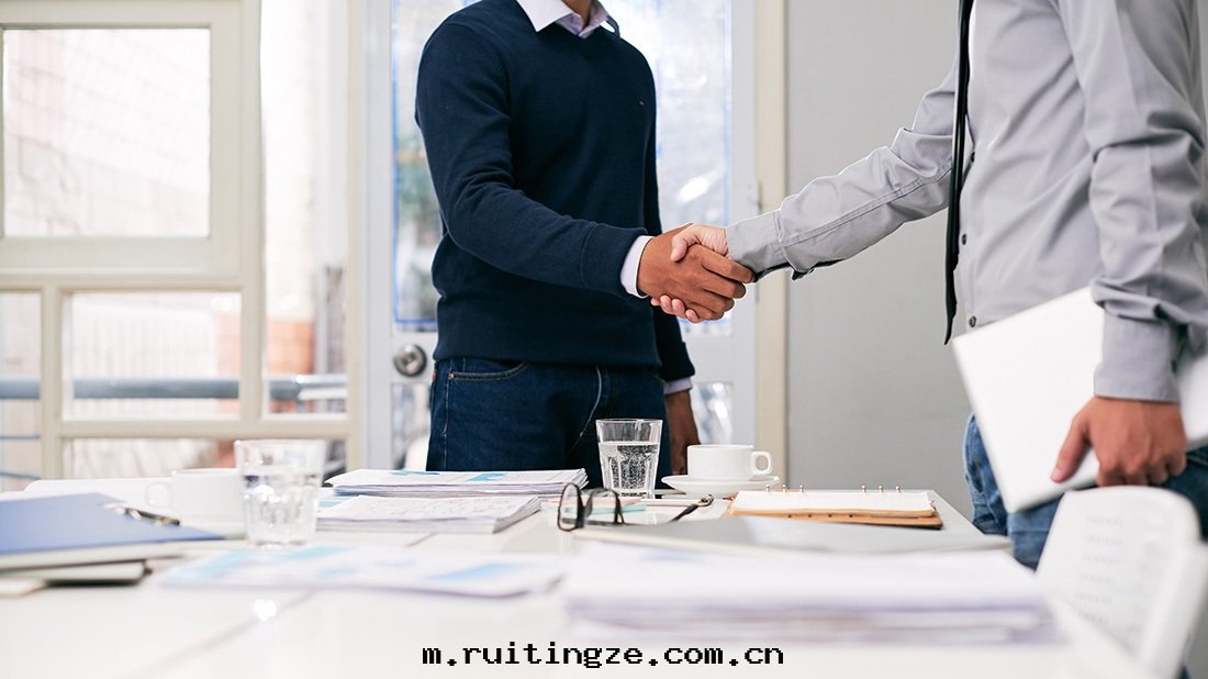  UV技術(shù)在(zài)印(yìn)刷行業的(de)現(xiàn)狀及(jí)發(fà)展(zhǎn)前(qián)景展(zhǎn)望